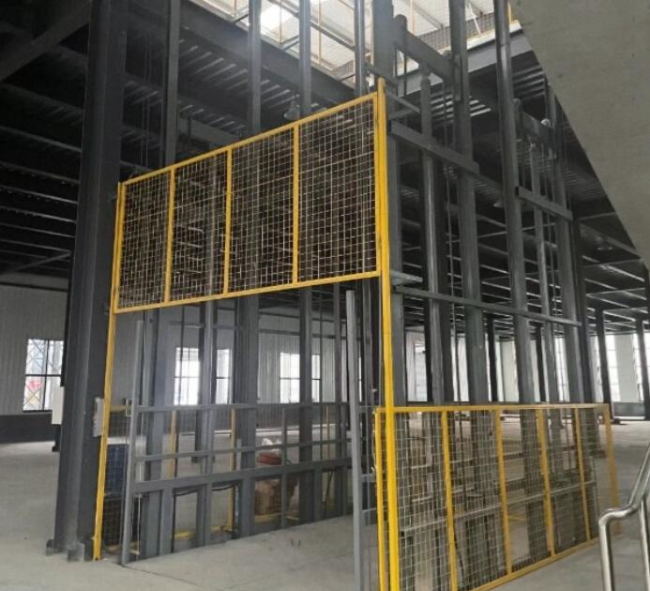 浦北请详细介绍一下货梯安装在室外的维护方法